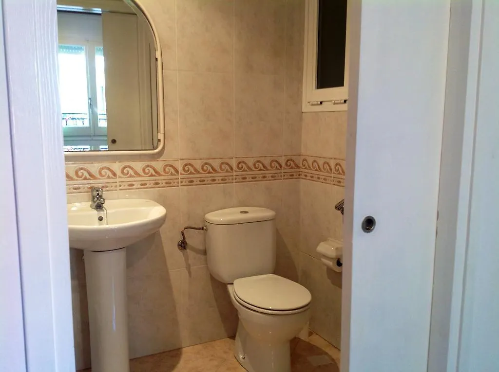 Can Pau Guesthouse Llançà Pensión