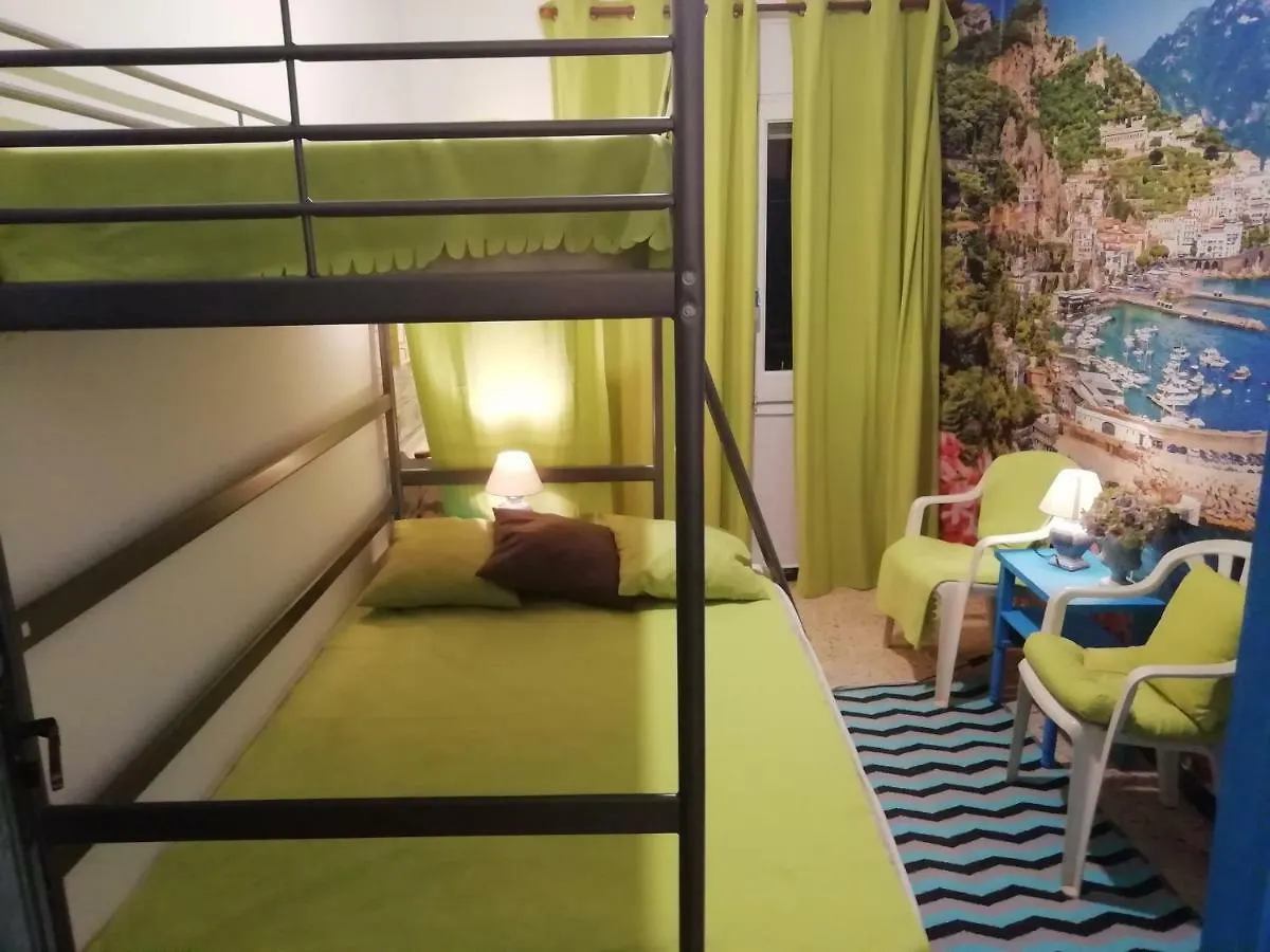 Pensión Can Pau Guesthouse Llançà
