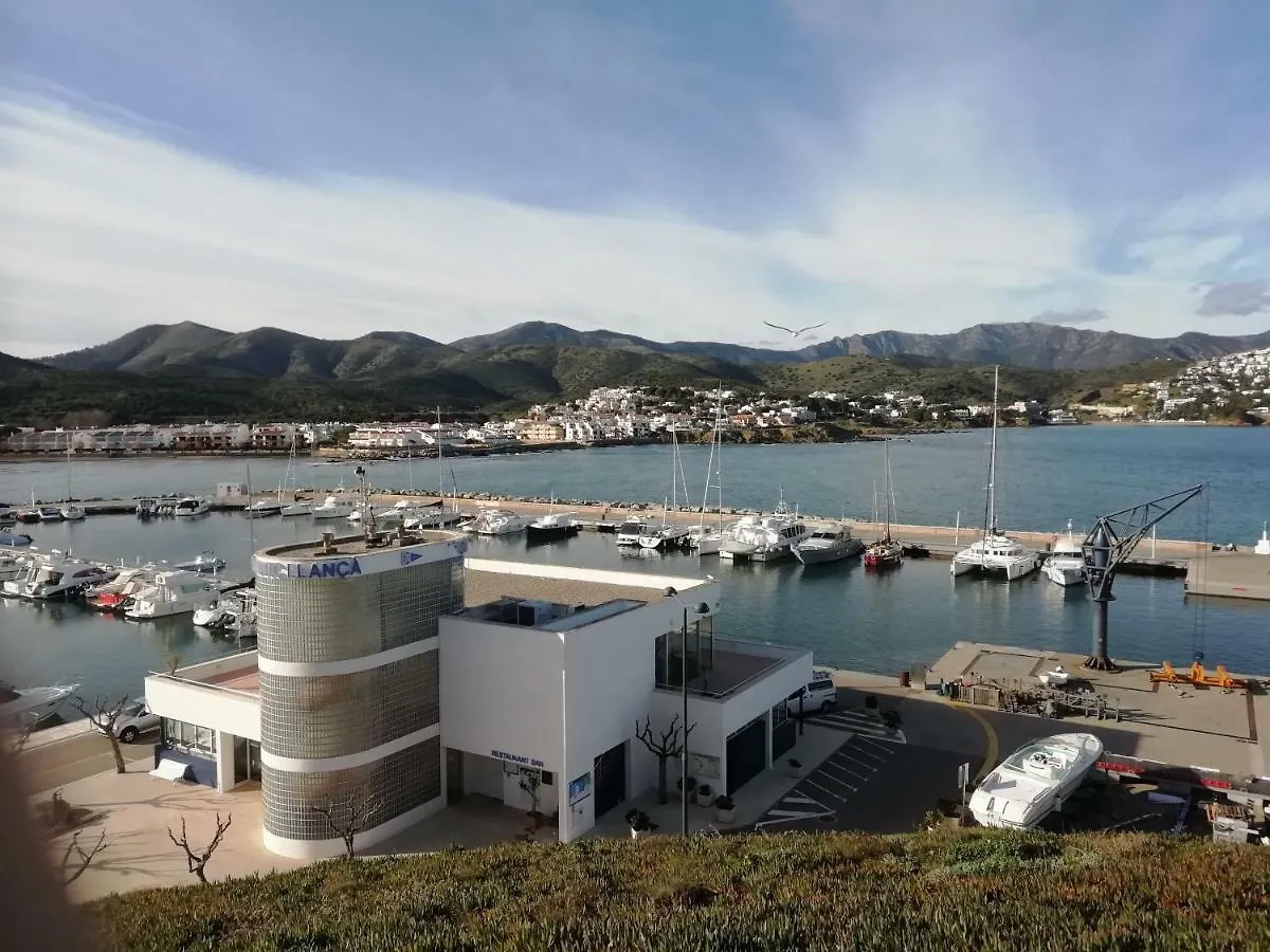 Can Pau Guesthouse Llanca Guest house